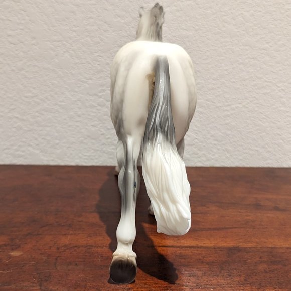 Breyer O'Leary's Irish Diamond Matte - Picture 4 of 16